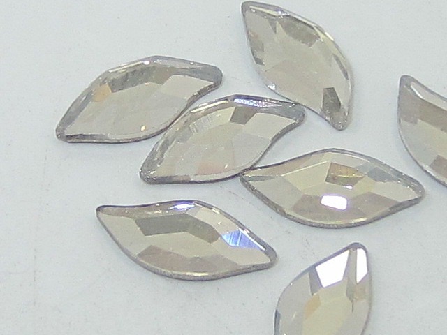 12 pcs. 10x5mm CRYSTAL DIAMOND LEAF HOTFIX European Rhinestones